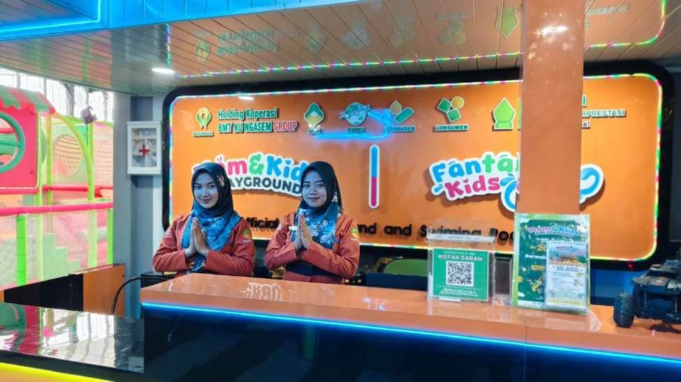 Mom & Kids Playground 